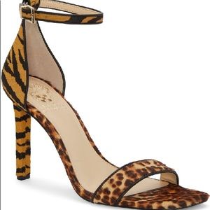 NWT Vince Camuto Lauralie Ankle Strap Sandal, 8M